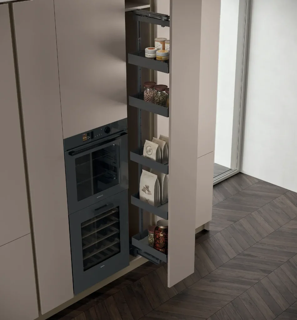 Colonna Stosa con forno da incasso, cantinetta e dispensa estraibile